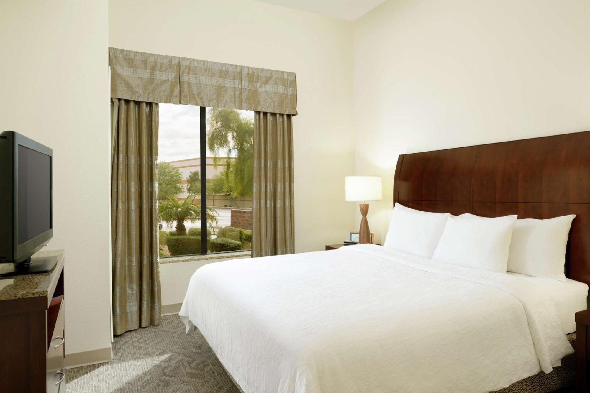 Hilton Garden Inn Phoenix North Happy Valley Bagian luar foto